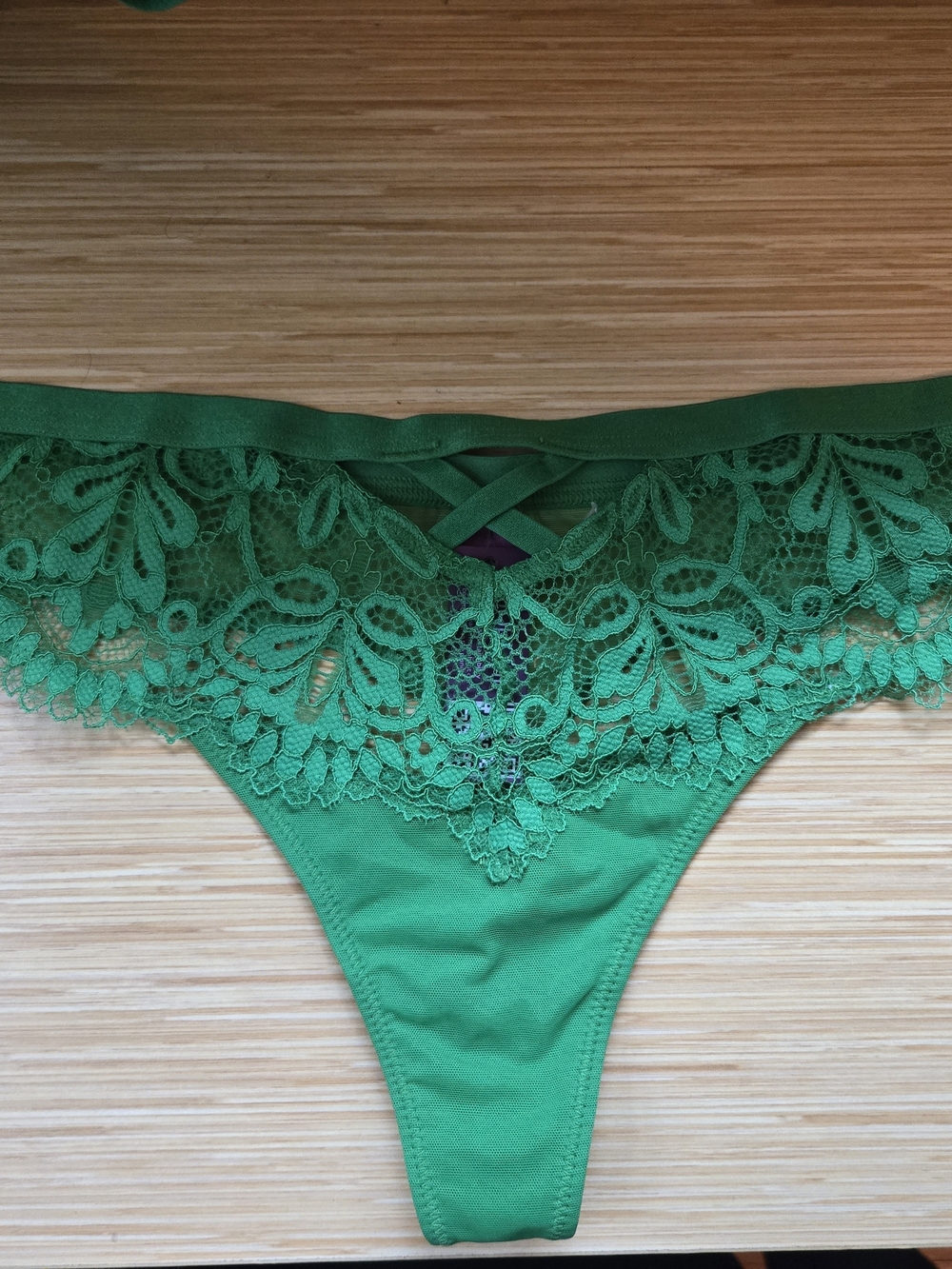 Lace Balconette 3-Piece Set - Fern Green - Picture 4 of 6